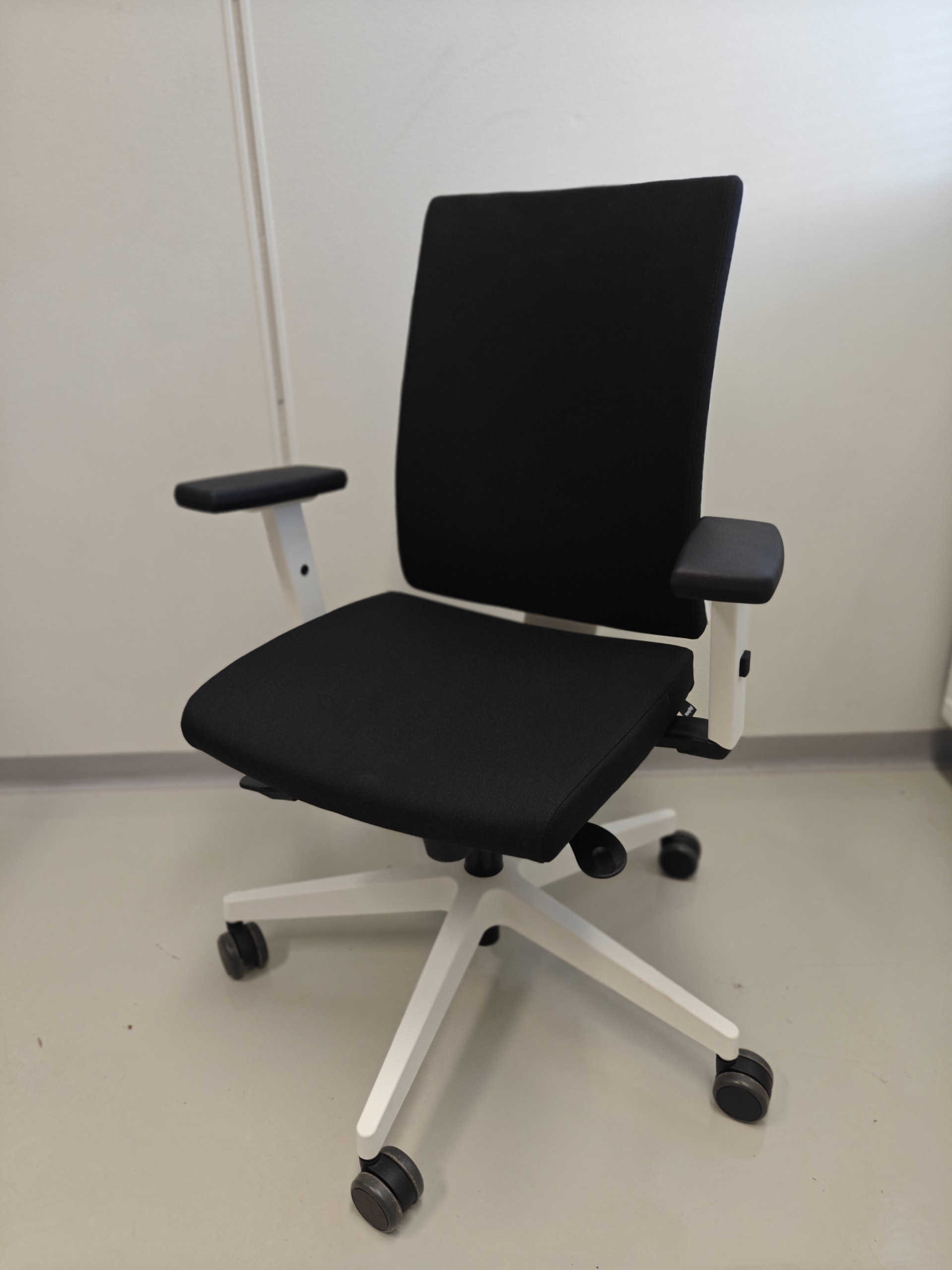 NS 3 Nowy Styl Navigo - Image 1
